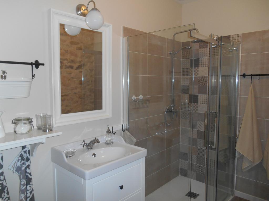 Les Chambres d'Hôtes du Rouyre Réalmont Extérieur photo
